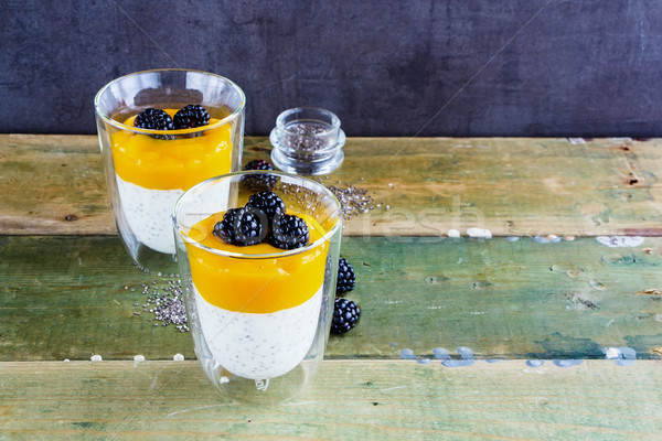 Yoğurt puding kahvaltı hazırlık Stok fotoğraf © YuliyaGontar