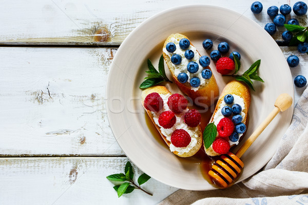 Dessert sandwiches with berries Stock photo © YuliyaGontar