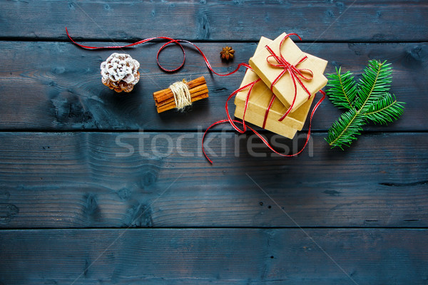 Foto stock: Navidad · cajas · de · regalo · alimentos · decoración · abeto · rama