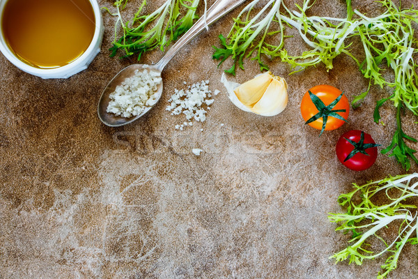 Stock fotó: Saláta · előkészítés · felső · kilátás · olívaolaj · gyógynövények