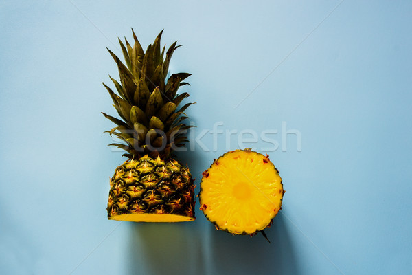 [[stock_photo]]: Fruits · tropicaux · ananas · bleu · utile · naturelles