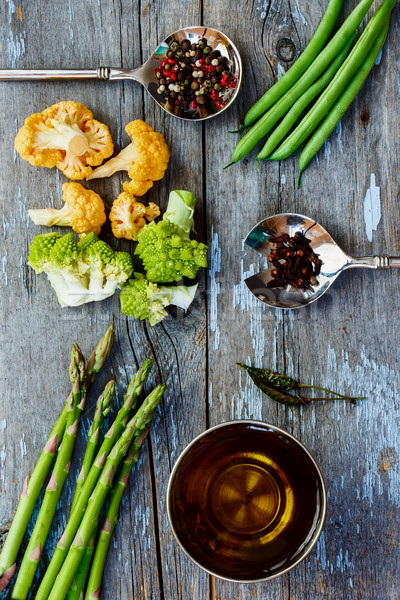 カリフラワー 新鮮な 健康 オーガニック 野菜 木製 ストックフォト © YuliyaGontar