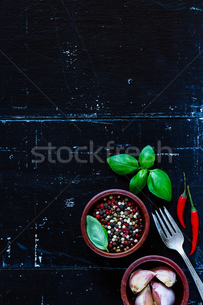 Kräuter Gewürze farbenreich frischen Pfeffer Knoblauch Stock foto © YuliyaGontar