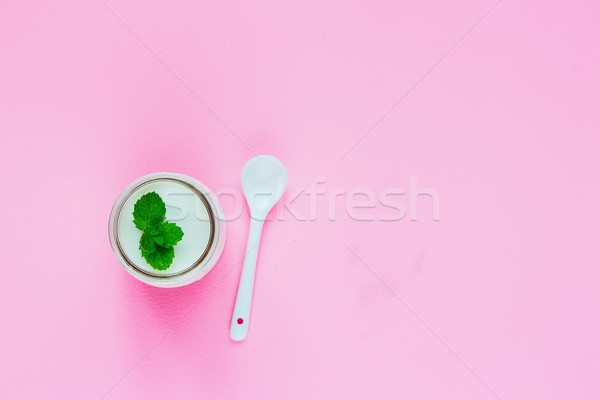 Reggeli görög joghurt rózsaszín tiszta eszik Stock fotó © YuliyaGontar