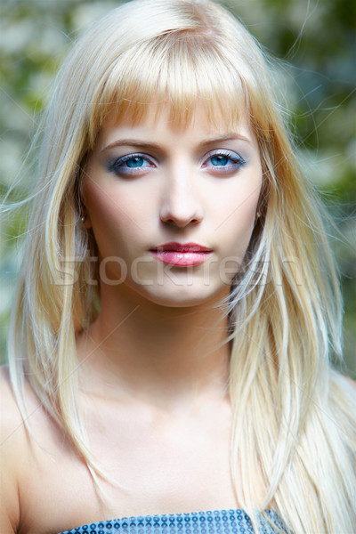 Belle extérieur portrait fille posant [[stock_photo]] © zastavkin