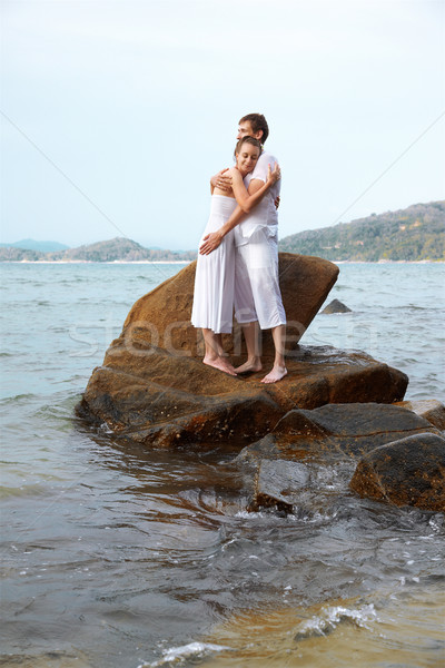 Romántica Pareja playa aire libre retrato jóvenes Foto stock © zastavkin