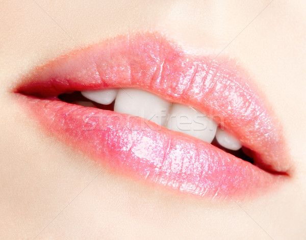 Lippen Make-up Porträt schöne Frau Stock foto © zastavkin