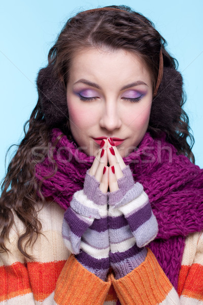 Vrouw winter jurk jonge mooie vrouw Blauw Stockfoto © zastavkin