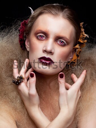 Gyönyörű nő portré gyönyörű fiatal barna hajú nő Stock fotó © zastavkin