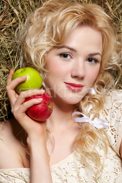 Chica de campo heno retrato hermosa amarillo Foto stock © zastavkin