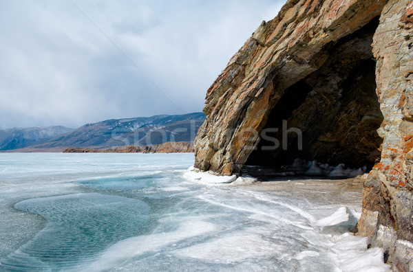 Barlang tó szabadtér kilátás fagyott tél Stock fotó © zastavkin