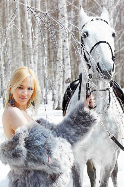 красивая девушка лошади Открытый портрет красивой блондинка Сток-фото © zastavkin