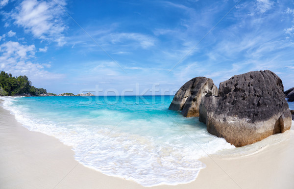 Océano playa nubes paisaje mar Foto stock © zastavkin