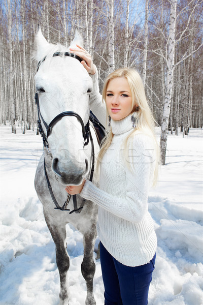 Beautiful girl cavalo ao ar livre retrato belo Foto stock © zastavkin