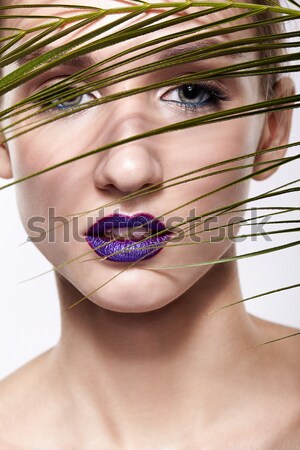 [[stock_photo]]: Femme · faux · plumes · maquillage · jeunes