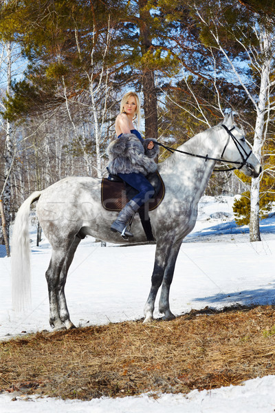 Foto stock: Hermosa · niña · caballo · aire · libre · retrato · hermosa