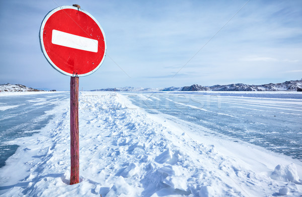 [[stock_photo]]: Panneau · de · signalisation · glace · nuages · nature · neige · hiver