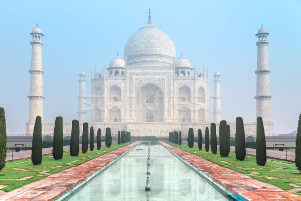 Taj Mahal Inde pâle matin brouillard ciel [[stock_photo]] © zastavkin