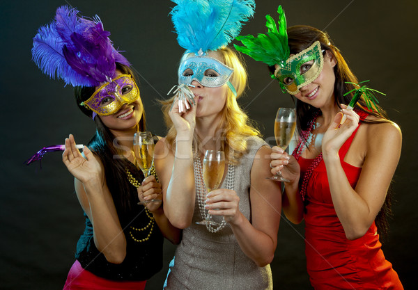 Groep vrouwen feesten mooie drie Stockfoto © zdenkam