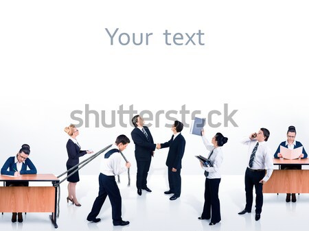Echipa de afaceri femeie telefon perete tabel echipă Imagine de stoc © zeffss