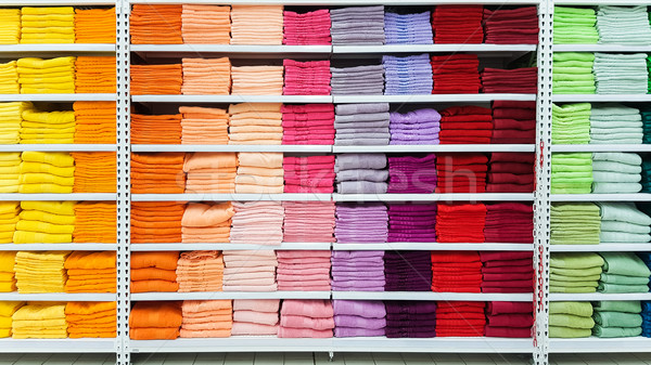 Stockfoto: Groot · kleurrijk · handdoeken · plank · achtergrond