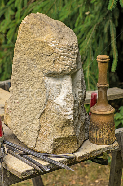 Piaskowiec rzeźba pracy piasku narzędzia Zdjęcia stock © Zerbor