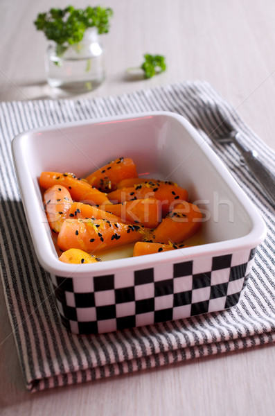 Garnitura morcovi copil negru furculiţă Imagine de stoc © zia_shusha