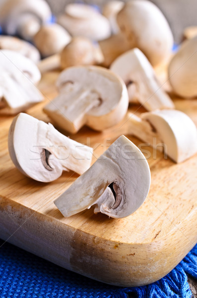 Stock fotó: Champignon · gombák · egész · szeletel · fából · készült · felület