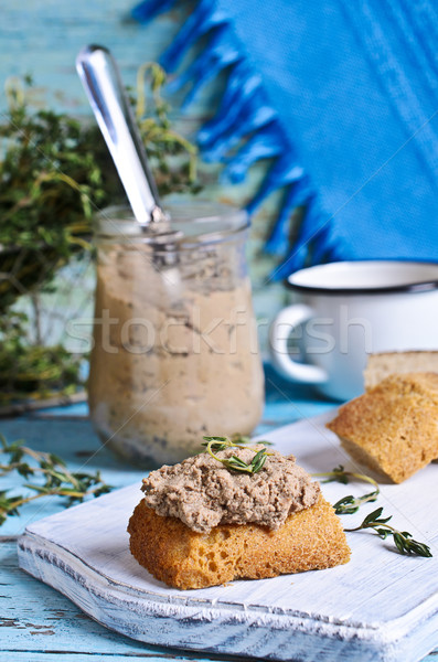 Fegato pollo rosolare pezzo pane legno Foto d'archivio © zia_shusha