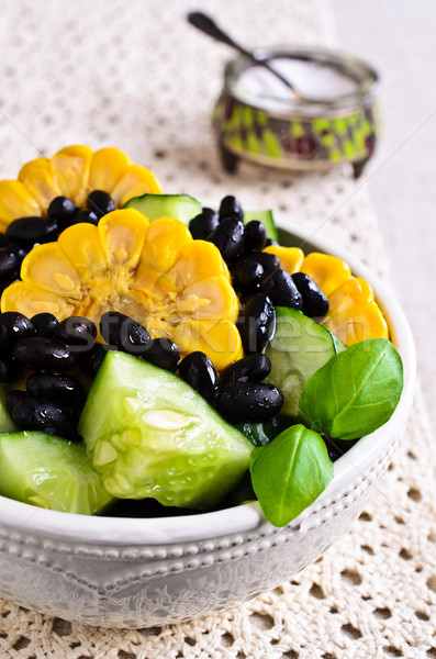 Foto stock: Feijão · salada · legumes · preto · feijões · pepino