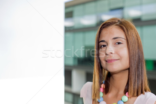 Mujer de negocios jóvenes feliz mujer de negocios oficina negocios Foto stock © zittto
