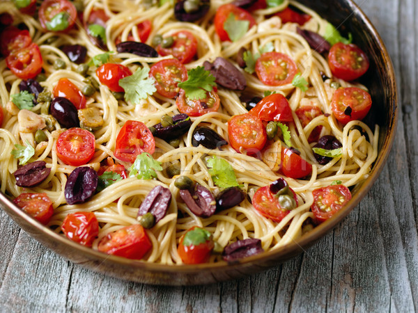 Rustykalny włoski spaghetti makaronu nikt Zdjęcia stock © zkruger