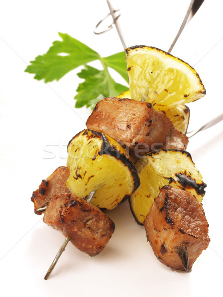 Porc kebab dîner viande citron Photo stock © zkruger