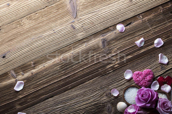 Zdjęcia stock: Spa · róż · serca · drewniany · stół · miłości
