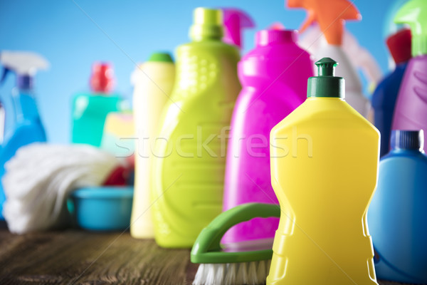 Zdjęcia stock: Produktów · czyszczących · kolorowy · zestaw · inny · drewniany · stół · niebieski
