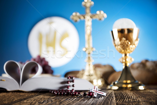 Foto stock: Católico · religión · primero · comunión · crucifijo