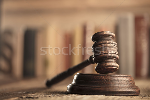 Droit justice avocats bureau échelle main [[stock_photo]] © zolnierek