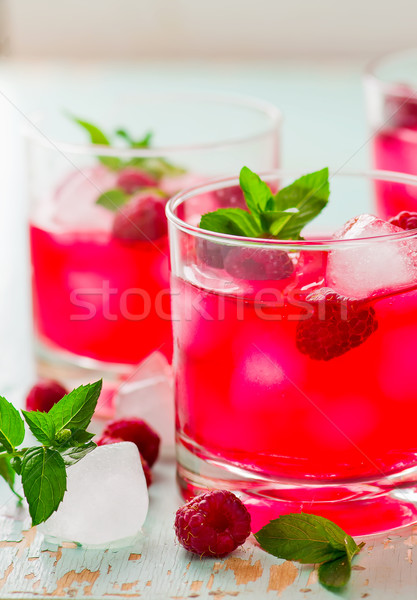 Bebida fría frambuesa menta hielo vidrio estilo Foto stock © zoryanchik