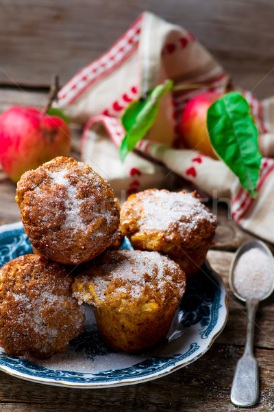Muffinok almák zab pelyhek stílus rusztikus Stock fotó © zoryanchik