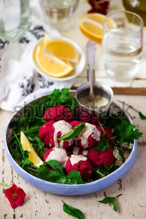 Sauce grünen Salat selektiven Fokus Essen Tomaten Stock foto © zoryanchik
