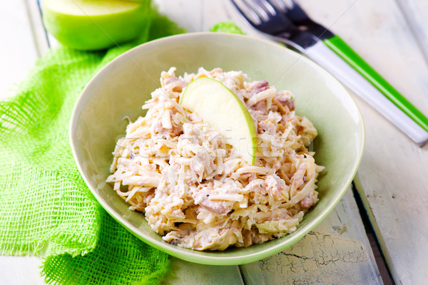 Fisch Mayonnaise Salat selektiven Fokus Äpfel grünen Stock foto © zoryanchik