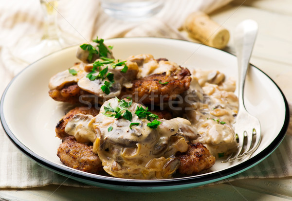 Kalbfleisch Pilz selektiven Fokus Essen Abendessen Platte Stock foto © zoryanchik