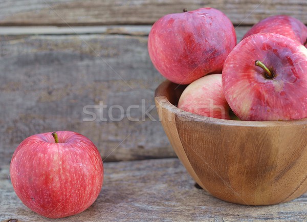 リンゴ 木製 リンゴ ジュース デザート 甘い ストックフォト © zoryanchik