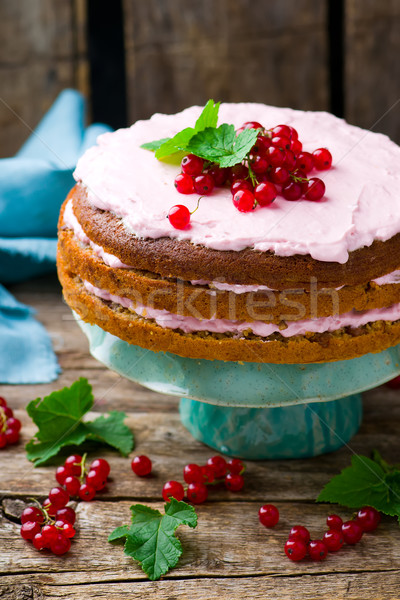 Yulaf kek kırmızı frenk üzümü stil rustik Stok fotoğraf © zoryanchik