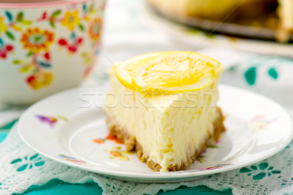 Foto stock: Limón · tarta · de · queso · rebanada · atención · selectiva · queso · postre