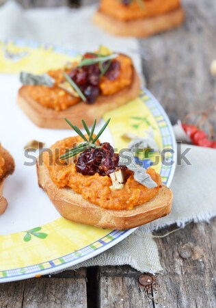 Bruschetta ekmek sonbahar sağlıklı İtalyan mutfak Stok fotoğraf © zoryanchik