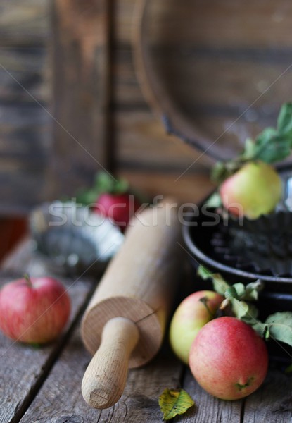 リンゴ 料理 木製 素朴な リンゴ ストックフォト © zoryanchik