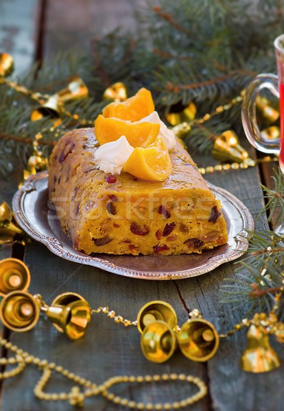 Owoców christmas pudding bita śmietana drewniany stół Zdjęcia stock © zoryanchik