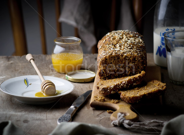 Ciasto otręby słonecznika nasion cięcia plastry Zdjęcia stock © zoryanchik