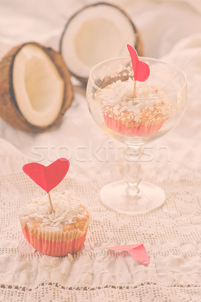 Coco tortas día de san valentín boda Foto stock © zoryanchik